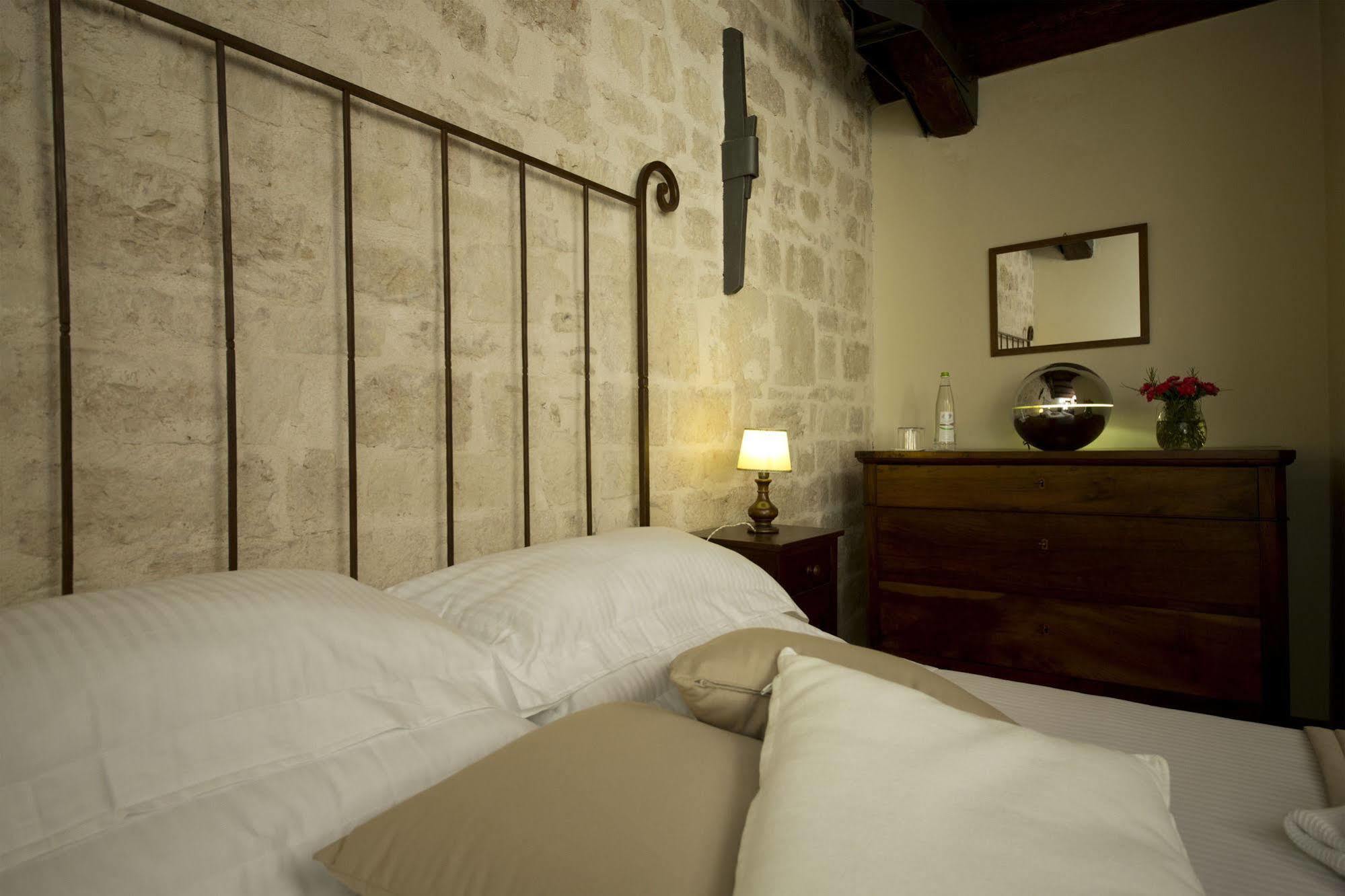 ホテル Convento Di Acqua Premula セッラーノ エクステリア 写真